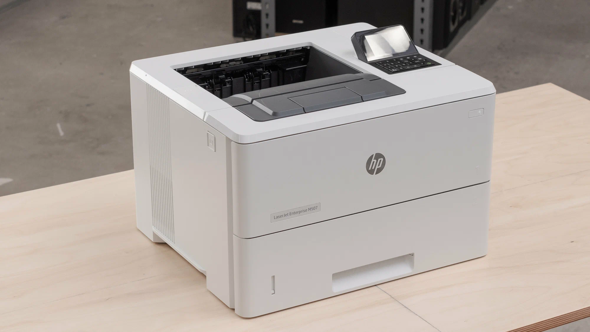 STAMPANTE HP LASER PRO LJ-M507DN 43PPM 512MB 1200MHz 650FF (100+500) DUPLEX USB2.0